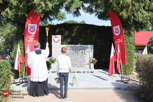 Zakończyła się renowacja pomnika w Dłużynie