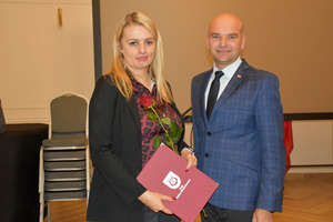 Wójt gminy Włoszakowice Marek Wąsowicz i dyrektor Przedszkola nr 2 we Włoszakowicach Katarzyna Gruszecka